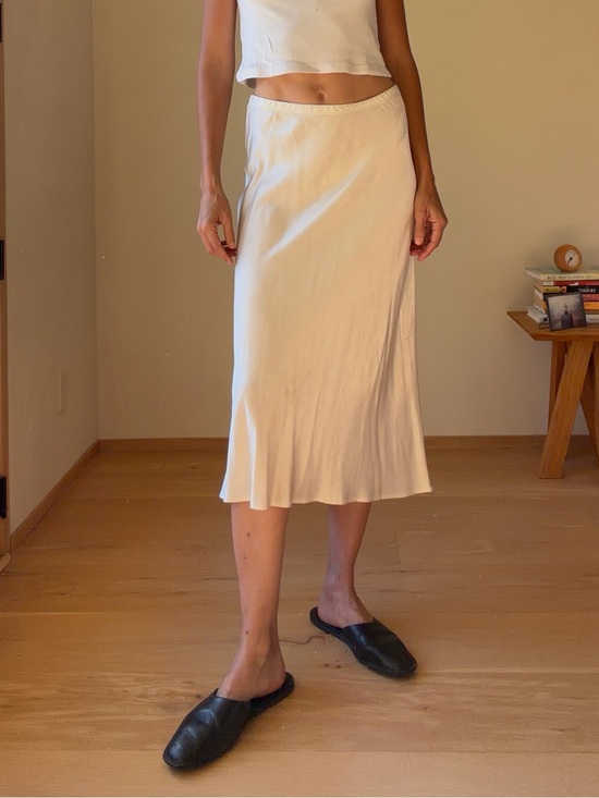 Michael Stars Dresses & Skirts - Michael Stars Cream Midi Slip Skirt